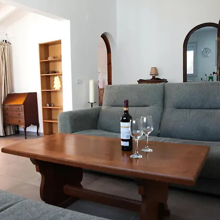 La Novela Villa Calp